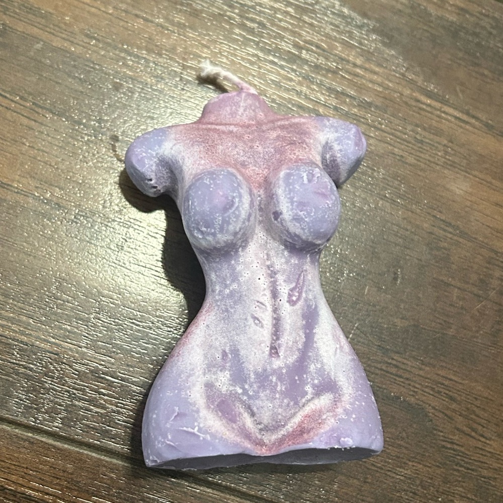 Handmade Female Figure Candle in Purple - Picture 4 of 4